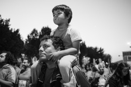 Foto: Francisco Osorio - Lic. Creative Commons (https://flic.kr/p/bE8YXt | CL Society 210: Father and son)
