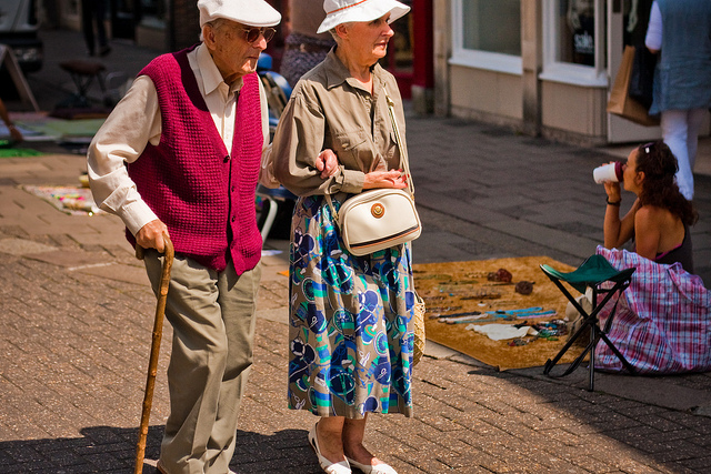 Elderly in Brighton http://new.socius.be/wp-content/uploads/2017/10/GarryKnight-Lic.CreativeCommonshttpsflic.krpadoon7.jpg